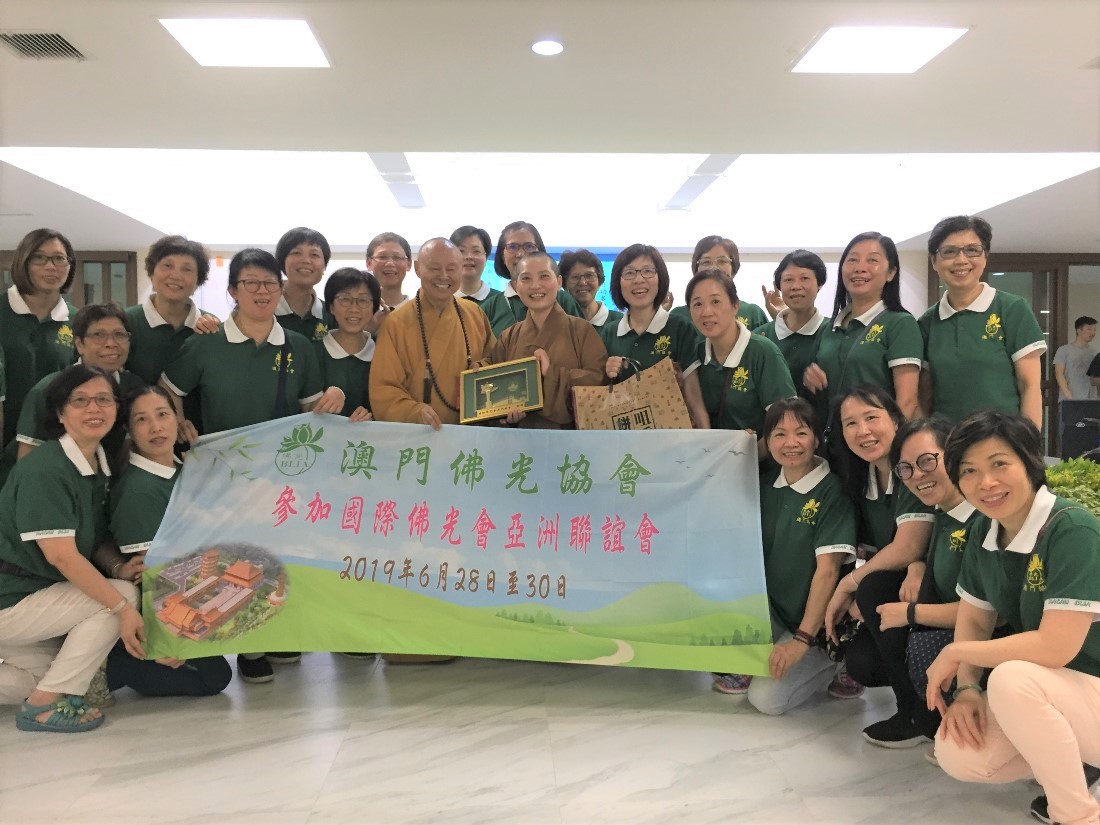 合照4.jpg